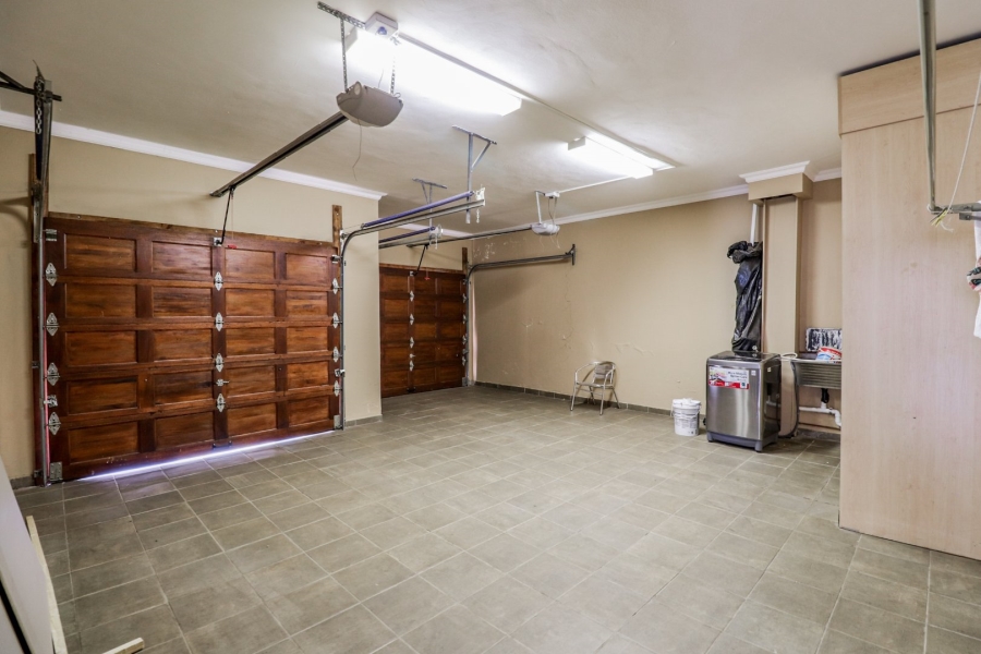 5 Bedroom Property for Sale in Xanadu Eco Residential Estate North West